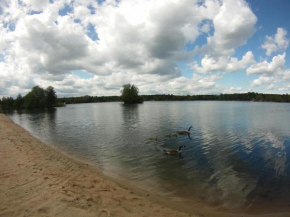 FRANKFURT - Haus am See mit Sandstrand & Seeblick nahe Rhein-Main und Spessart